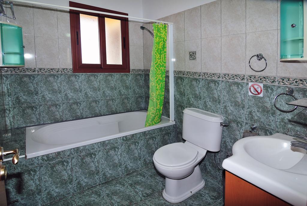 Villa Lp Peyia Kamer foto