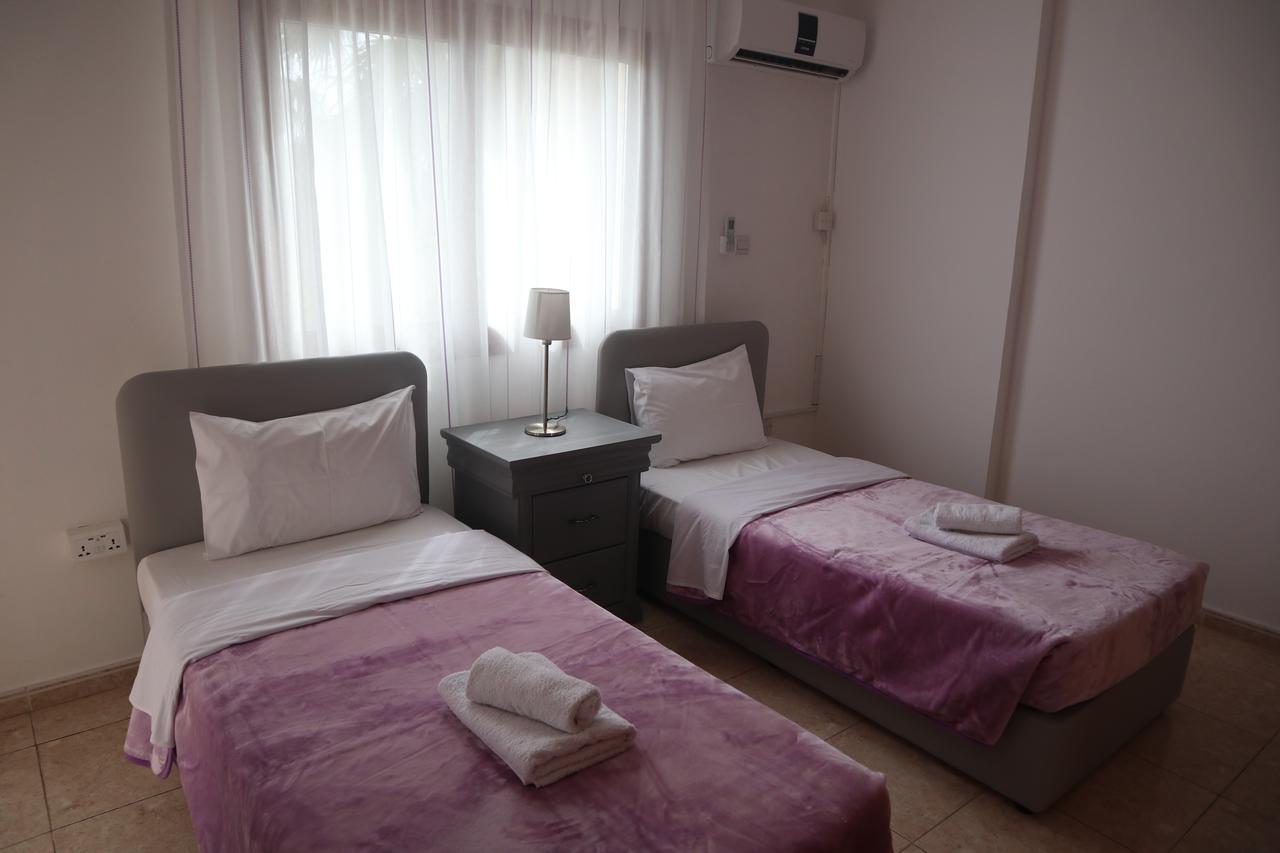 Villa Lp Peyia Buitenkant foto